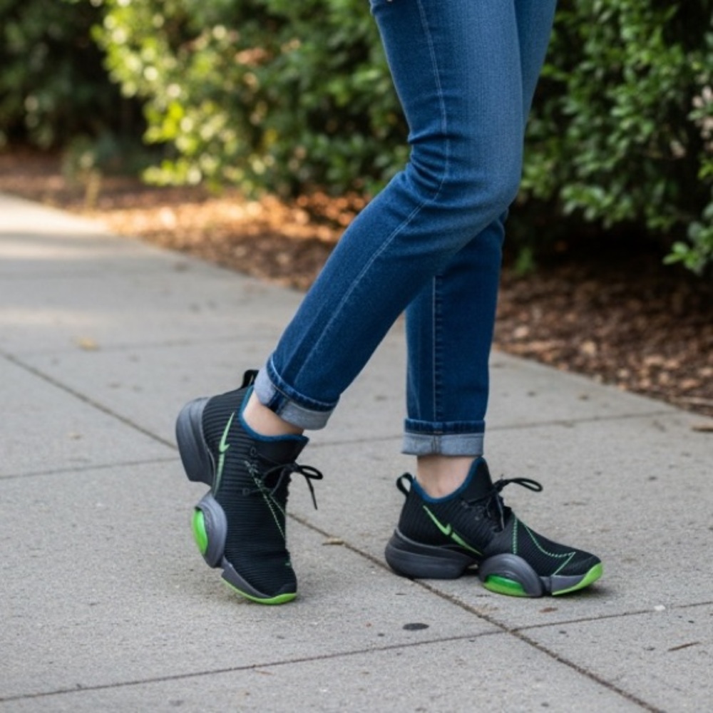 Nike Super Reps Women's 6.5 Black and Green Athletic Workout/Athletic Shoes - Picture 5 of 7